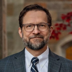 Headshot of Kyle Logue