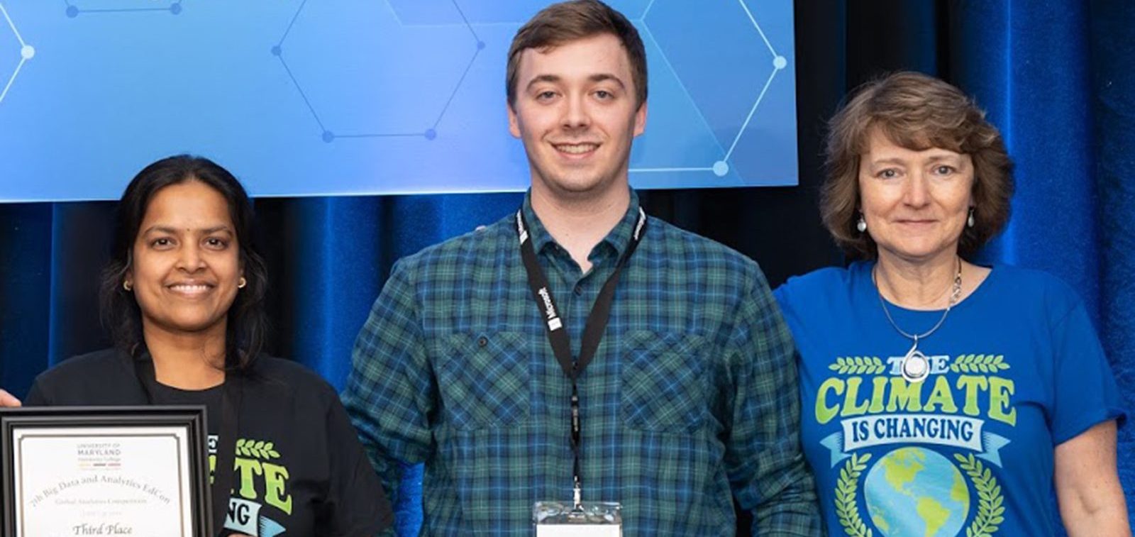 Students win award